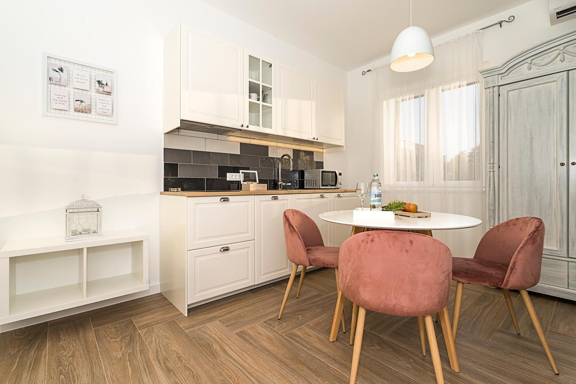Studio Apartments Marcel Split Exterior foto