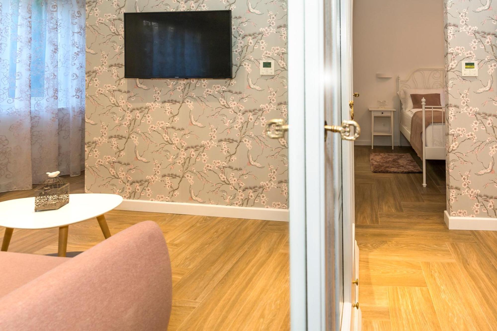 Studio Apartments Marcel Split Exterior foto